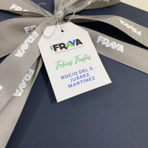 Kit corporativo de agradecimiento para nuevos clientes