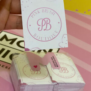 Tag etiqueta impresa 5x5 a dos tintas papel couche 200 grs con cordon personalizable