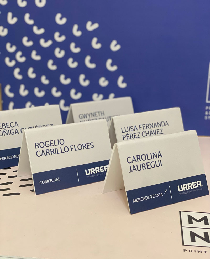 Señalética tent card de mesa 20 × 15 cm comunicación directa en puntos de contacto