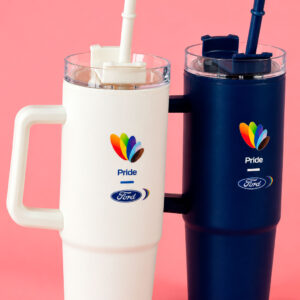Termo plástico de doble pared con con taparrosca 900ml mod-APTPDP0210