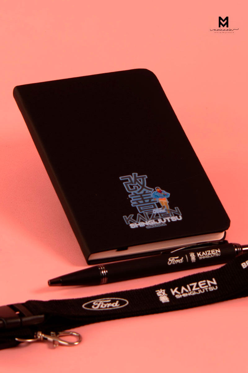 Set con libreta, bolígrafo metálico y landyard ejecutivos mod-ATPSLPL0210